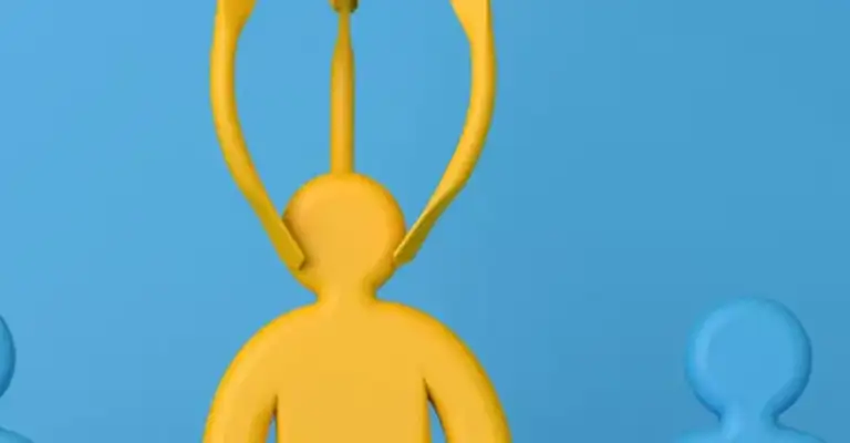 figures and yellow one being selected